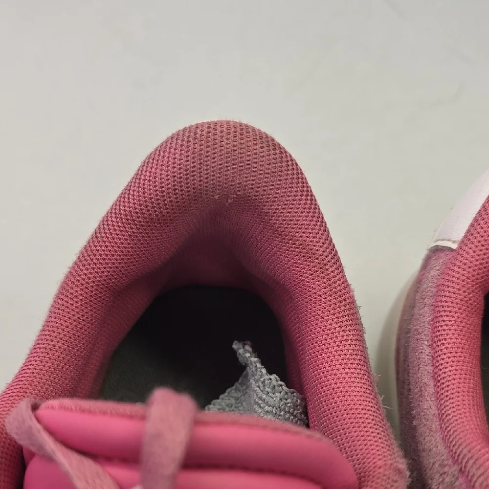 Adidas‎ Women's Sneakers Size 5 Pink White Suede Low Top Lace Up Shoes